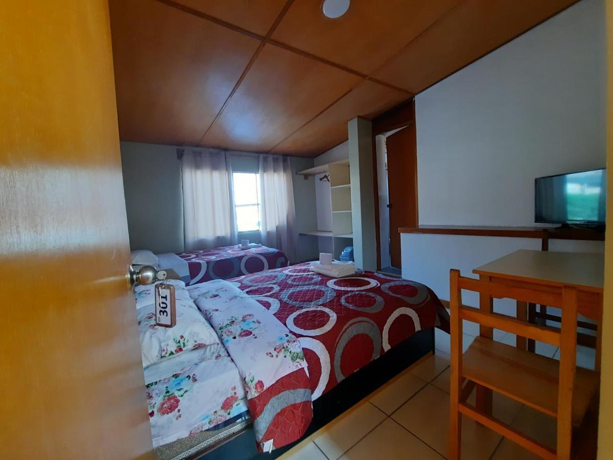 Hostal Dulzura Caraz Екстериор снимка